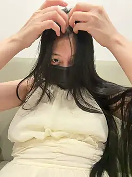 Snapshot of MEOW_MEO chatting on July 2026 04:45:02 PM MEOW MEO online show from July 2026 04:45:02 PM