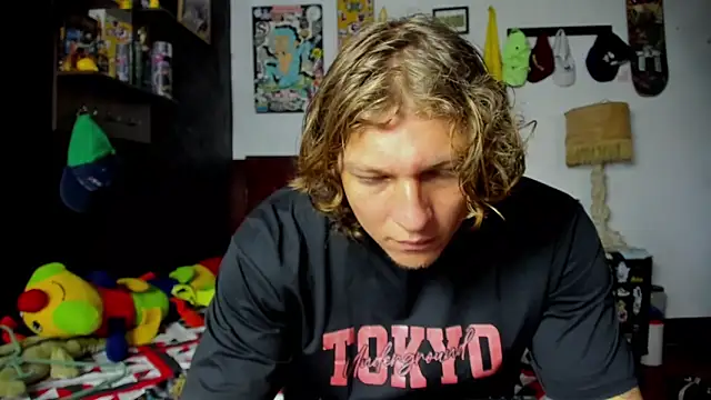 Tom Krakow online show from February 2026 07:01:02 PM