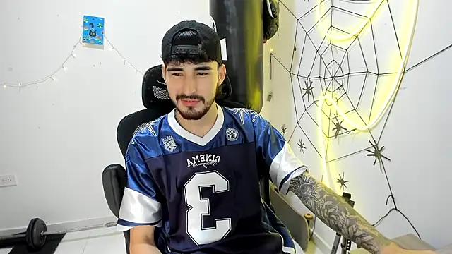 DmitriSanders online show from January 2026 09:20:01 PM