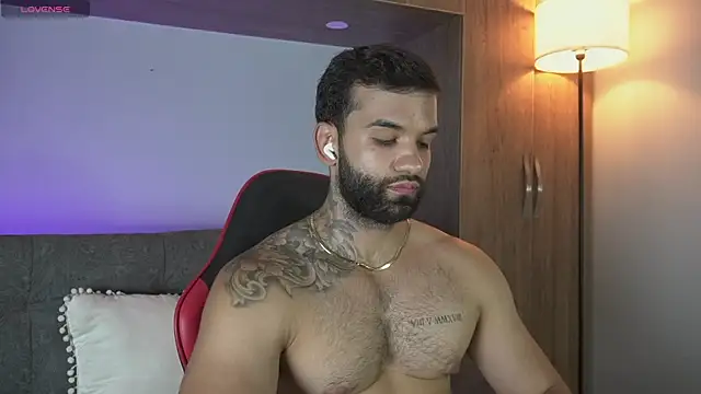 MarkHazze online show from April 2026 12:14:02 AM