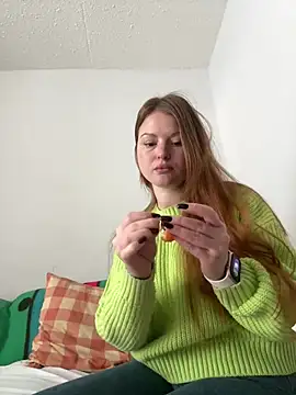 cuteFoxi online show from February 2025 05:03:02 PM