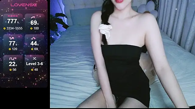  Viviann  online show from December 2024 04:06:01 PM