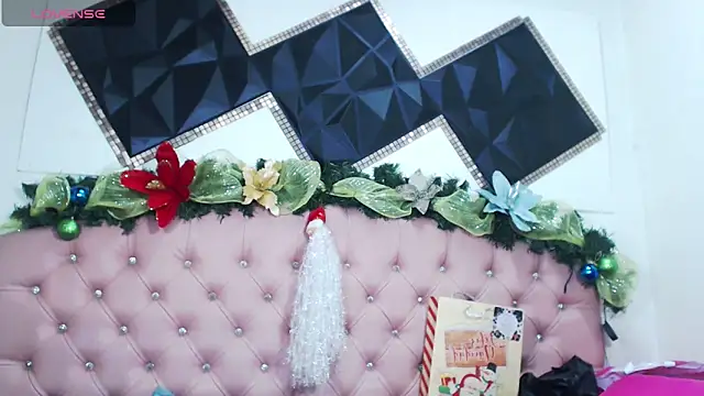 Snapshot of andrea_safeira_doll chatting on December 2024 07:05:02 PM andrea safeira doll online show from December 2024 07:05:02 PM