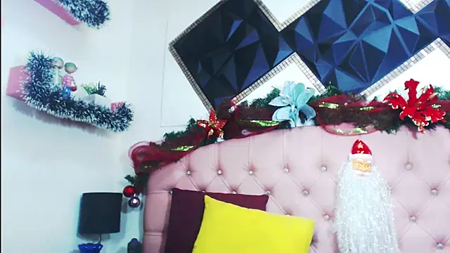 Snapshot of andrea_safeira_doll chatting on December 2025 10:51:01 PM andrea safeira doll online show from December 2025 10:51:01 PM