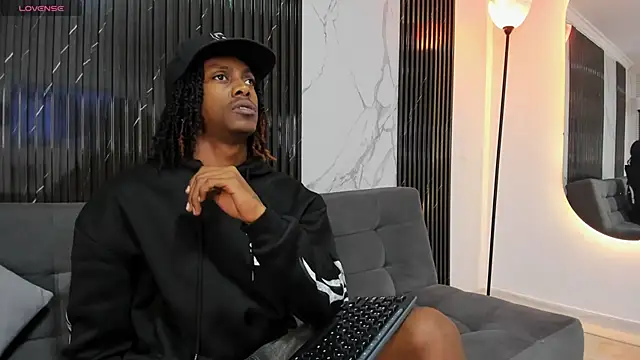 BRYXXXON1 online show from December 2024 11:22:01 AM