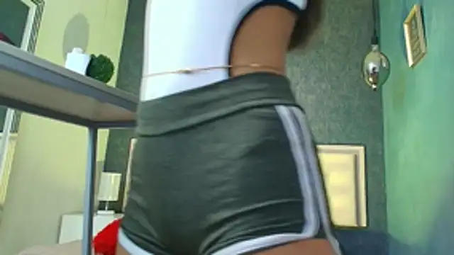 Snapshot of Cloeandtyfanny chatting on November 2025 08:21:02 PM Cloeandtyfanny online show from November 2025 08:21:02 PM