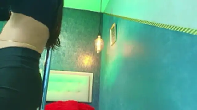 Snapshot of Cloeandtyfanny chatting on December 2025 08:37:02 PM Cloeandtyfanny online show from December 2025 08:37:02 PM