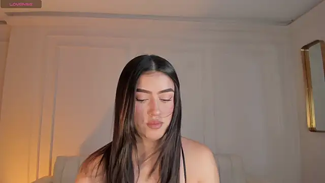 PaulinaSantos  online show from March 2026 07:17:02 PM