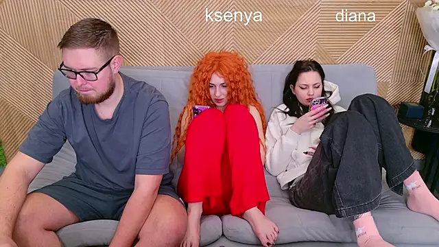 Ksenny online show from February 2026 07:13:02 AM