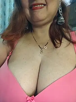 Dianaa9 online show from February 2026 05:54:01 PM