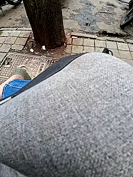 Snapshot of Exhibitionist1508 chatting on September 2025 06:13:02 AM Exhibitionist1508 online show from September 2025 06:13:02 AM