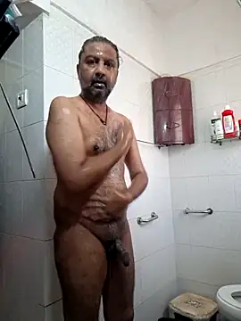 Snapshot of Exhibitionist1508 chatting on November 2025 04:45:01 AM Exhibitionist1508 online show from November 2025 04:45:01 AM