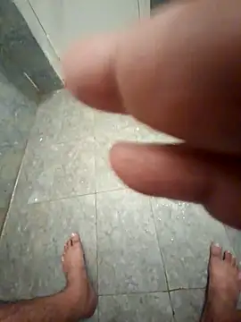 Snapshot of Exhibitionist1508 chatting on December 2025 11:48:02 AM Exhibitionist1508 online show from December 2025 11:48:02 AM