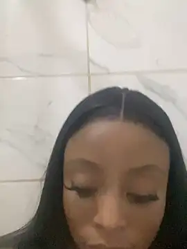 Snapshot of SexyDee025 chatting on March 2025 05:14:02 PM SexyDee025 online show from March 2025 05:14:02 PM