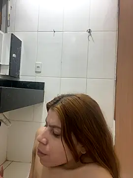 Snapshot of KyKa02 chatting on November 2025 09:04:01 PM KyKa02 online show from November 2025 09:04:01 PM