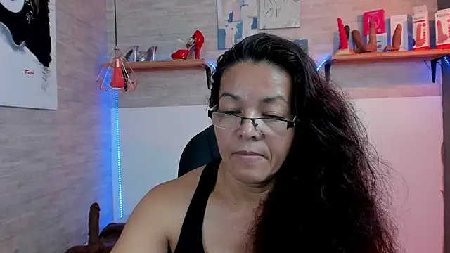 MaturePure online show from November 2025 09:48:01 PM