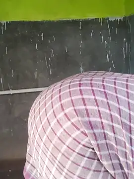 Snapshot of Sexy_rosyyyy chatting on March 2025 04:52:01 AM Sexy rosyyyy online show from March 2025 04:52:01 AM