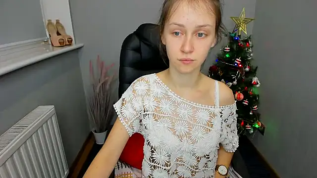AfinaCutie online show from January 2025 02:11:01 PM