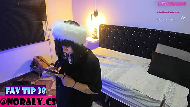 hey noraly online show from December 2025 04:07:02 AM