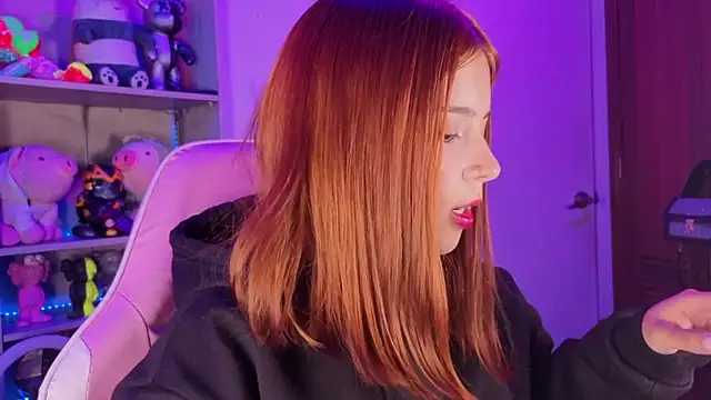 EmilyMiller  online show from January 2026 05:18:01 PM