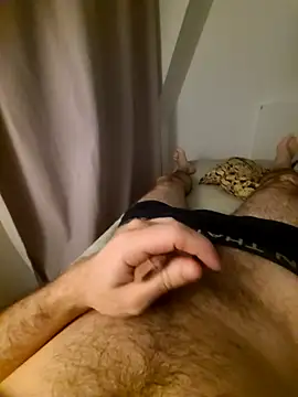 doudoucharlyc4 online show from March 2026 11:31:01 PM