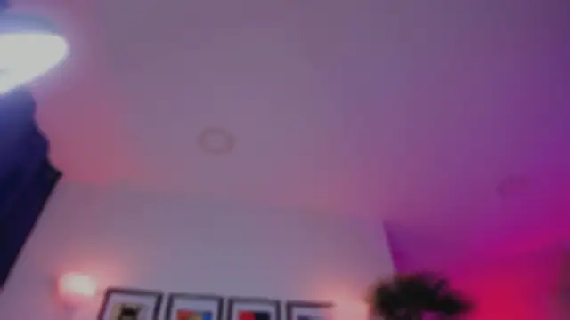 Taylor  foxxx online show from November 2025 05:41:02 AM