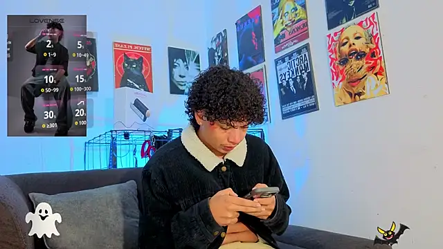 Snapshot of GaelOconner chatting on November 2025 04:04:01 AM GaelOconner online show from November 2025 04:04:01 AM