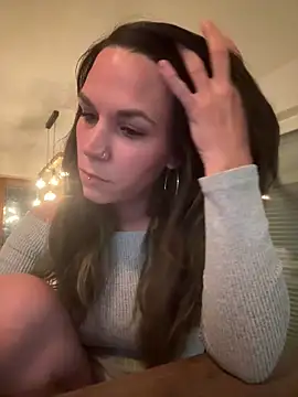 Lady Knaller online show from March 2026 09:21:02 PM