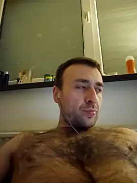 Snapshot of TIGERRR86 chatting on March 2025 09:31:02 PM TIGERRR86 online show from March 2025 09:31:02 PM