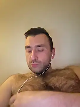 Snapshot of TIGERRR86 chatting on April 2026 09:17:02 PM TIGERRR86 online show from April 2026 09:17:02 PM