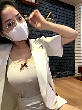 Snapshot of Kyomi-ibaby chatting on September 2025 11:02:02 AM Kyomi-ibaby online show from September 2025 11:02:02 AM