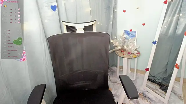 Lexy flower online show from February 2025 05:50:01 PM