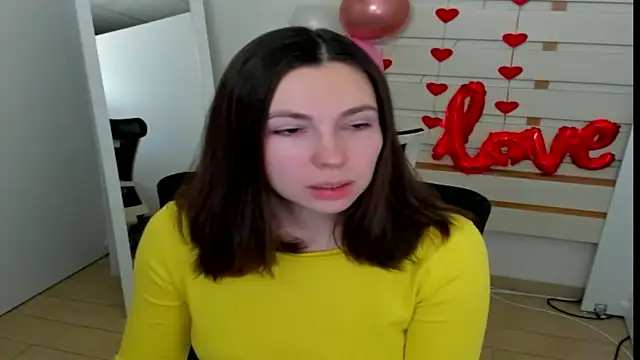 Lexy flower online show from March 2025 01:38:02 PM