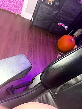 marleymaxwell online show from November 2025 05:20:01 AM