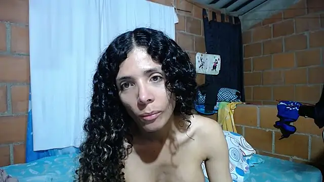 Snapshot of Nadia_Monroe chatting on September 2025 12:12:01 AM Nadia Monroe online show from September 2025 12:12:01 AM