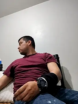 Potro23hotzen online show from November 2025 07:25:01 PM