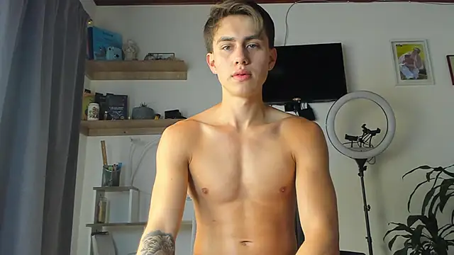 manucute 23  online show from December 2025 02:58:02 PM