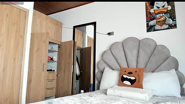 manucute 23  online show from March 2026 03:29:01 PM