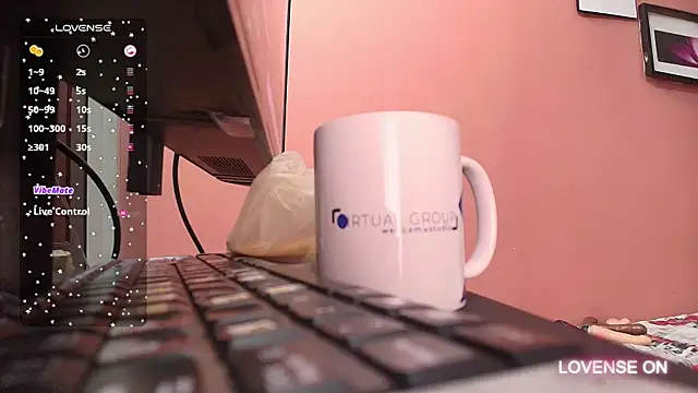 Snapshot of MiissBNasty chatting on December 2024 12:41:02 PM MiissBNasty online show from December 2024 12:41:02 PM