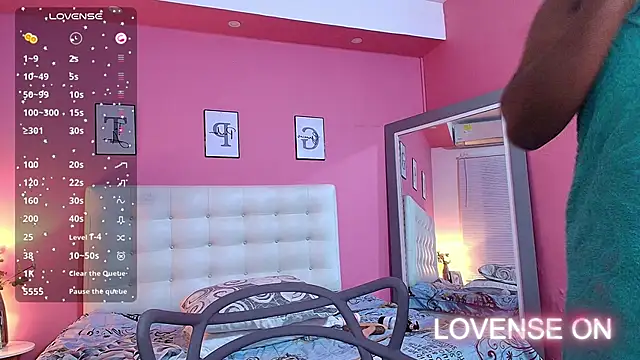 Snapshot of MiissBNasty chatting on December 2024 02:55:01 AM MiissBNasty online show from December 2024 02:55:01 AM