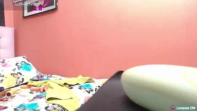 Snapshot of MiissBNasty chatting on January 2025 05:09:01 AM MiissBNasty online show from January 2025 05:09:01 AM