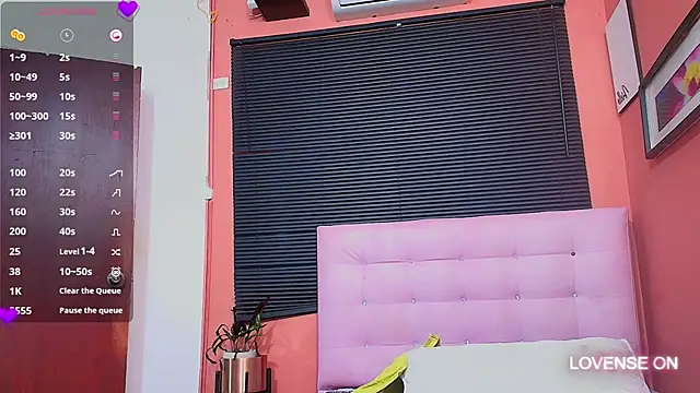 Snapshot of MiissBNasty chatting on February 2025 03:01:01 AM MiissBNasty online show from February 2025 03:01:01 AM