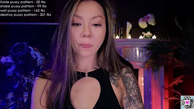 im casey online show from January 2025 11:45:01 AM