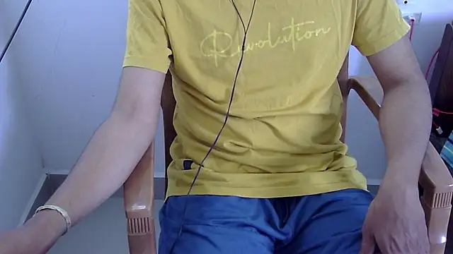 The SHY uncut online show from February 2026 04:35:02 AM