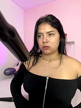 Oriana Guzman online show from November 2025 11:32:01 PM