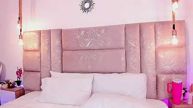 Oriana Guzman online show from June 2026 02:14:02 AM