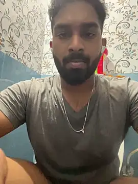 Handsomehunk 4U online show from December 2024 04:31:01 PM