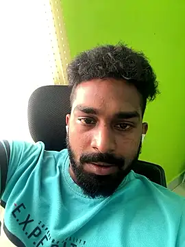 Handsomehunk 4U online show from December 2024 07:06:02 AM