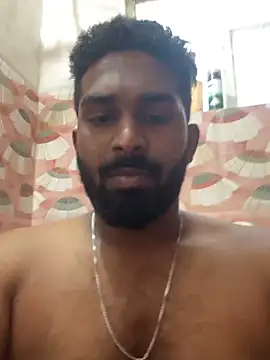 Handsomehunk 4U online show from December 2024 12:01:02 PM