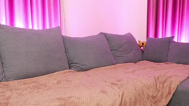 Snapshot of BaayBee__ chatting on November 2025 08:52:02 PM BaayBee online show from November 2025 08:52:02 PM